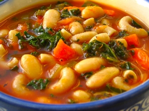 domatesli makarna çorbası