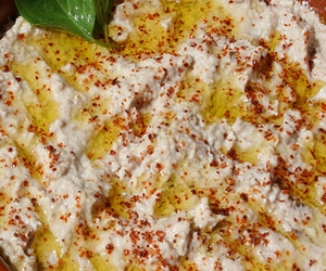 yufkada sıcak çerkez tavuğu