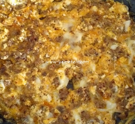 kıymalı yumurta tarifi