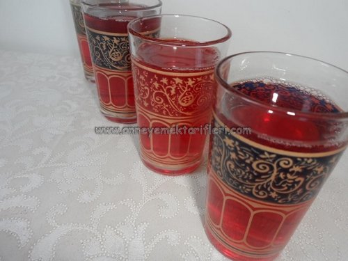 ev yapımı vişne suyu