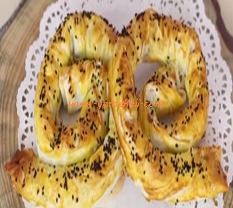 cevizli ıspanak böreği tarifi