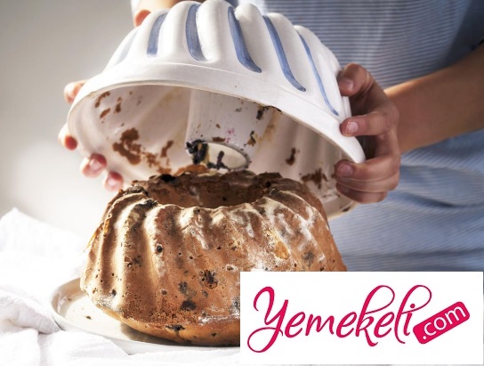 Kek kalıptan sıcakken mi çıkarılır soğukken mi